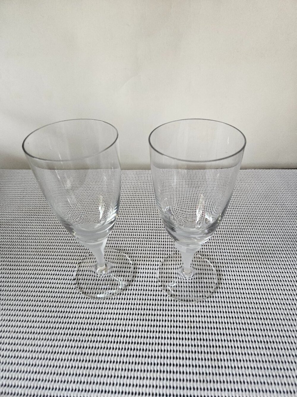 Vintage Frosted Stem Beer or Water Glass  G9